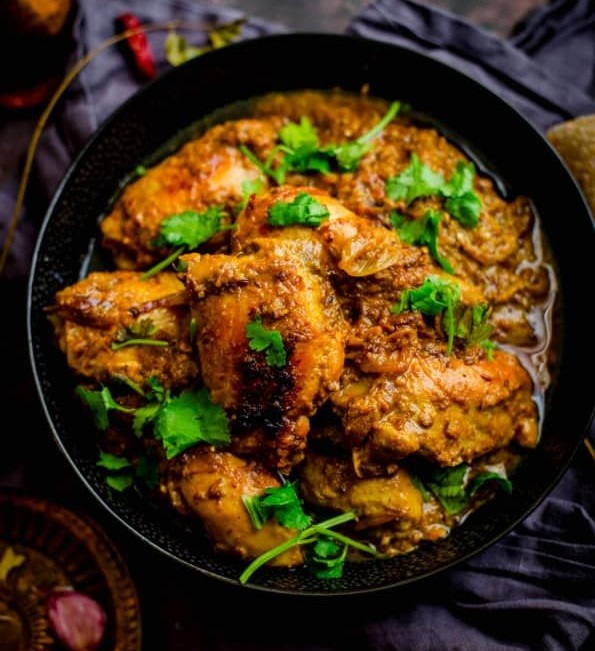 CHICKEN HYDERABADI